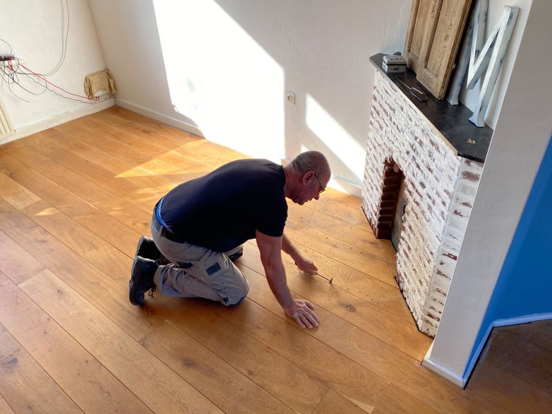 Handyman Floor Repair detail